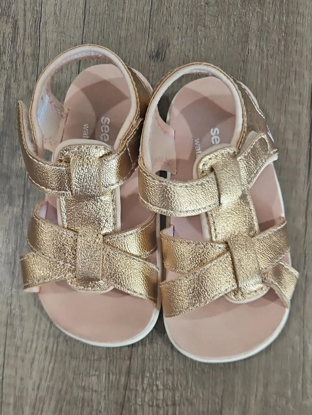 See Kai Run Metallic Rose Gold Strappy Kids Sandals size 6